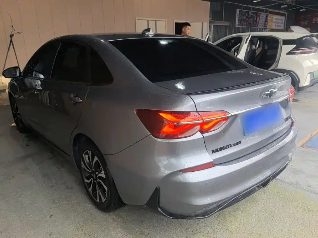 Monza Mild Hybrid RS 330 T Auto Smooth