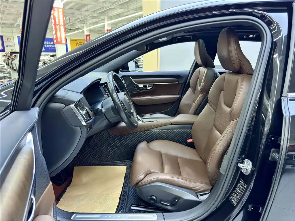 Volvo S90 B5 Smart Vision Luxury
