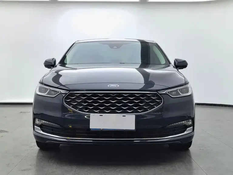 Ford Taurus EcoBoost 245 Premium