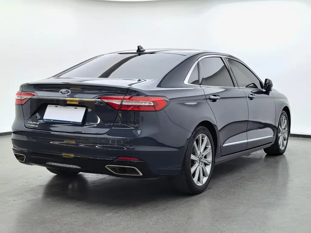 Taurus EcoBoost 245 Premium