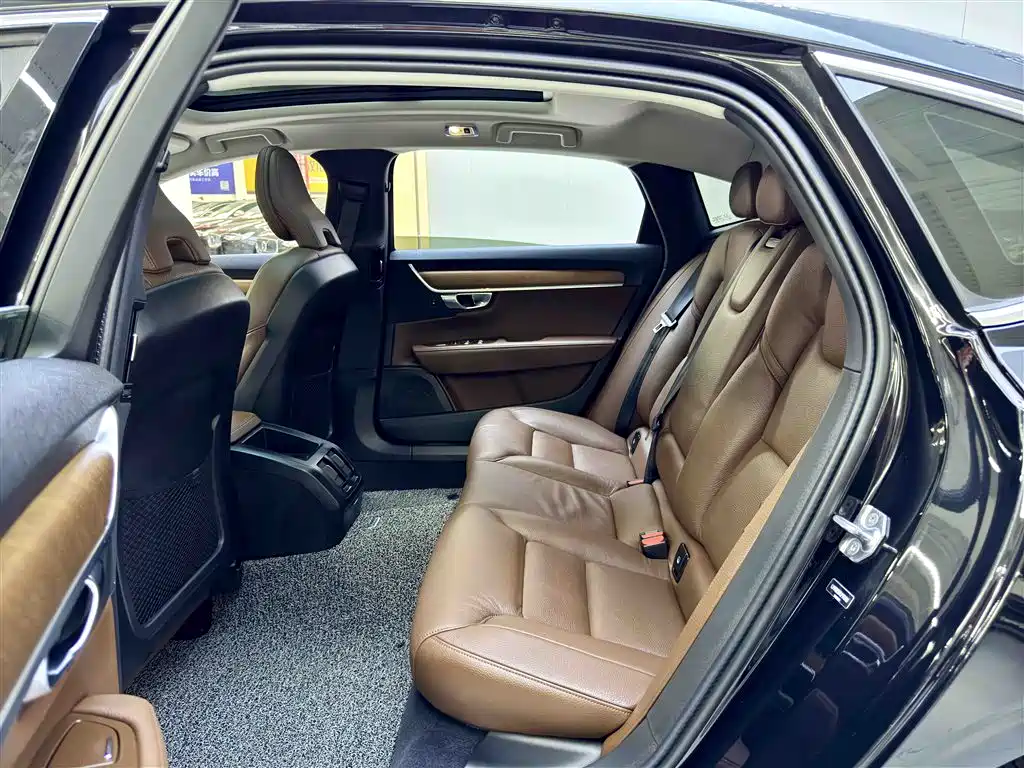Volvo S90 Facelift T5 Smart Ease Luxury