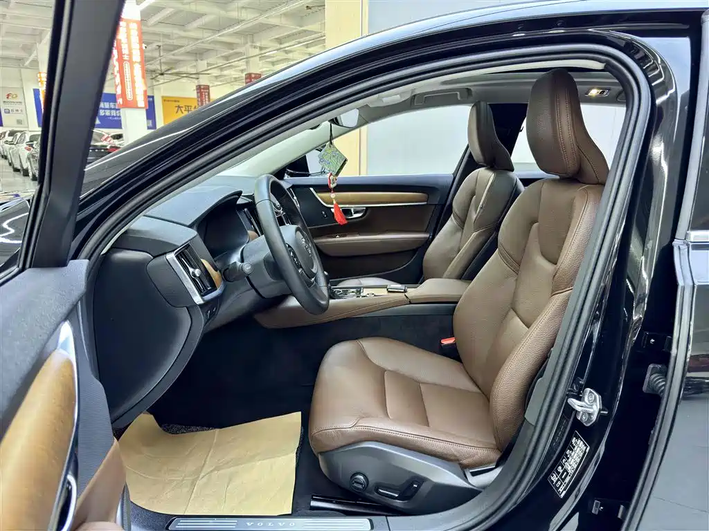 Volvo S90 Facelift T5 Smart Ease Luxury
