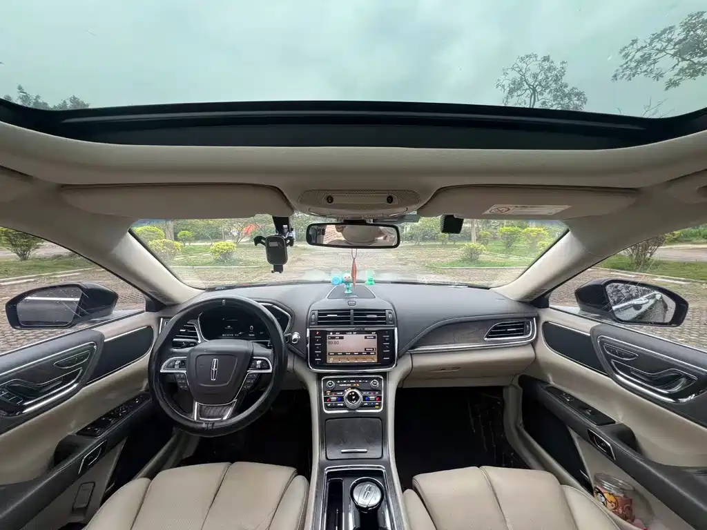 Lincoln Continental 2.0 T 2 WD Graceful