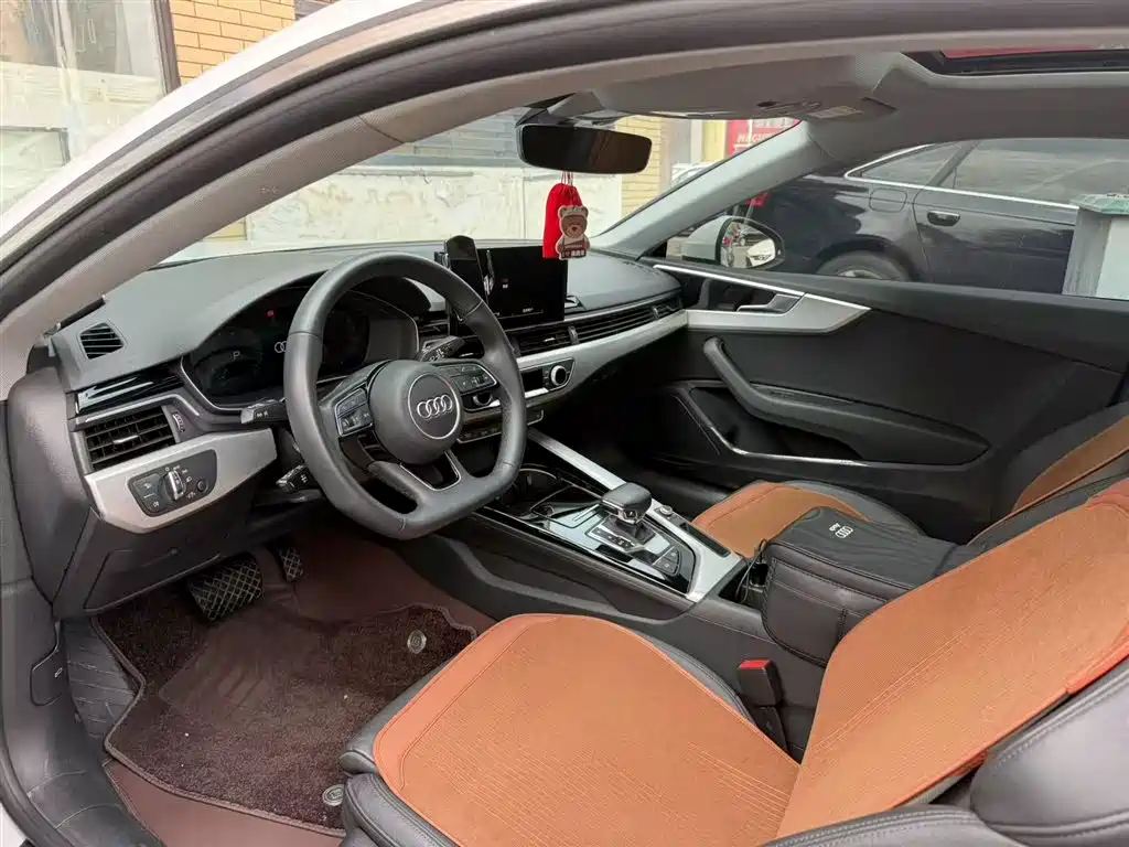 Audi A5 (Import) Coupe 40 TFSI Fashion Dynamic