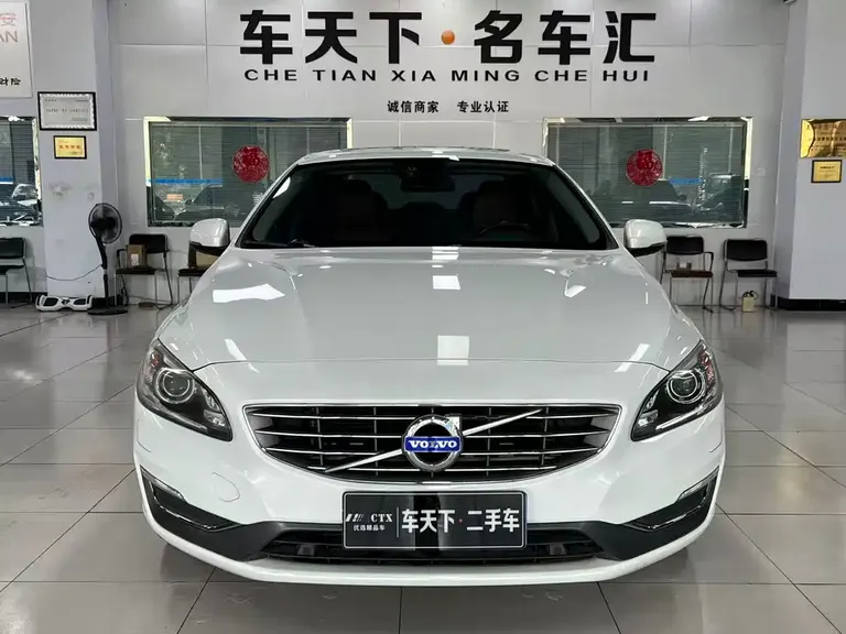 Volvo S60 S60 L T4 Smart Vision