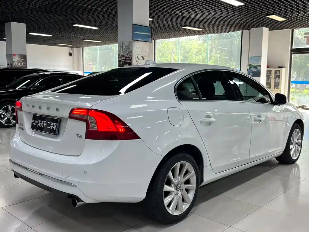 Volvo S60 S60 L T4 Smart Vision
