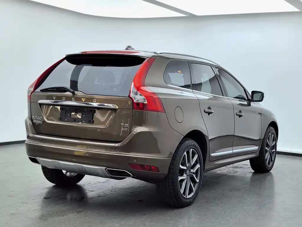 Volvo XC60 T5 AWD Smart Vision Upgraded