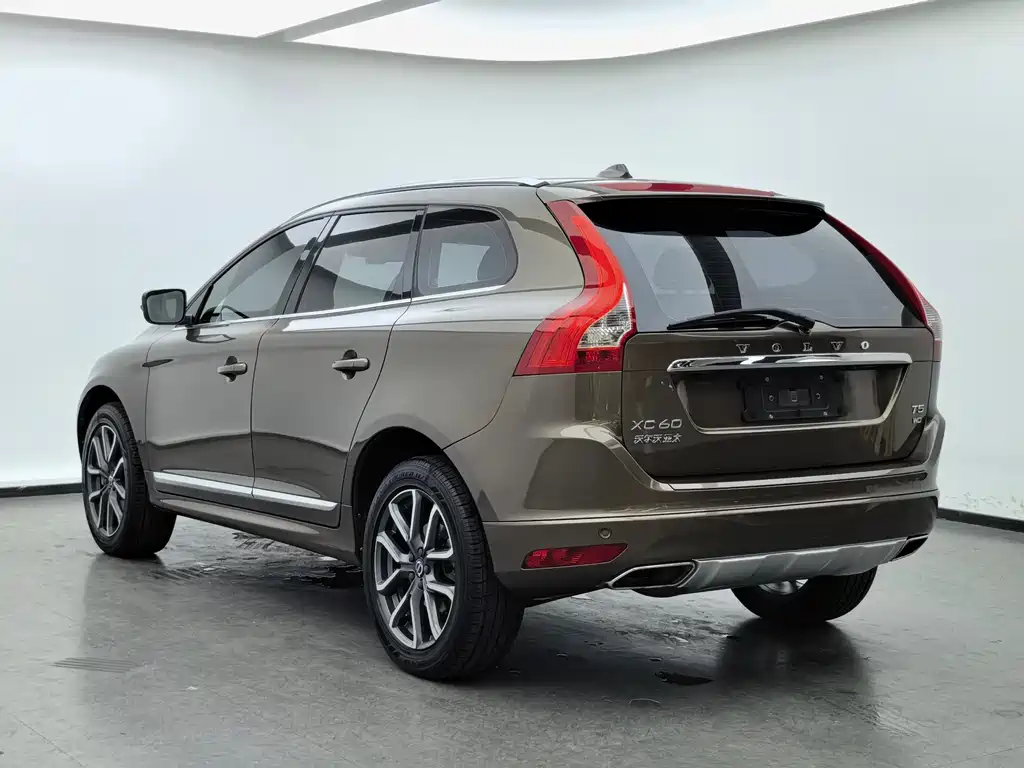 Volvo XC60 T5 AWD Smart Vision Upgraded