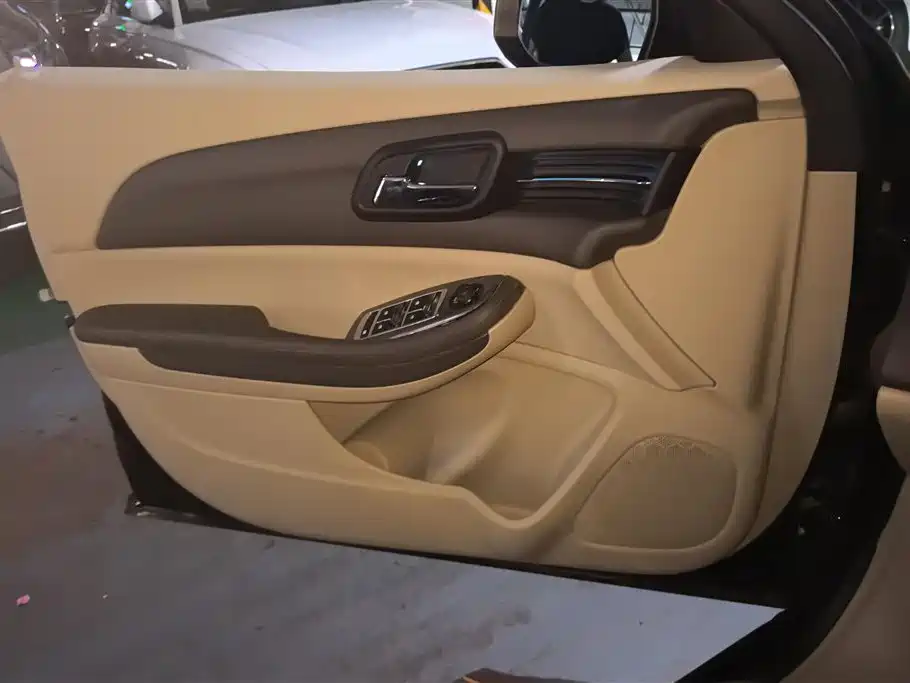 Malibu 2.4 L Auto Luxury