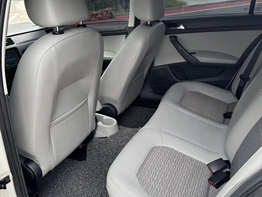 Rapid 1.6 L Auto Creation