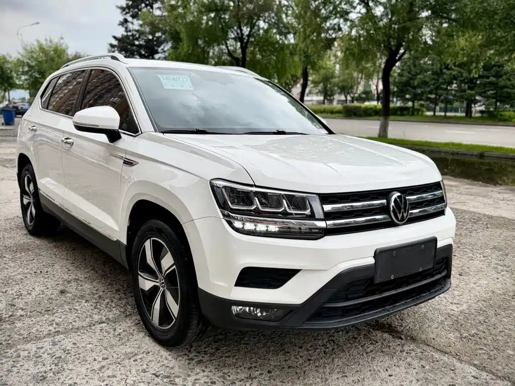 Tharu 280 TSI 2 WD Luxury