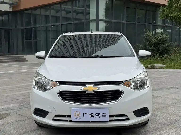 Chevrolet Sail Sail 3 1.3 L Manual Comfort Sunroof