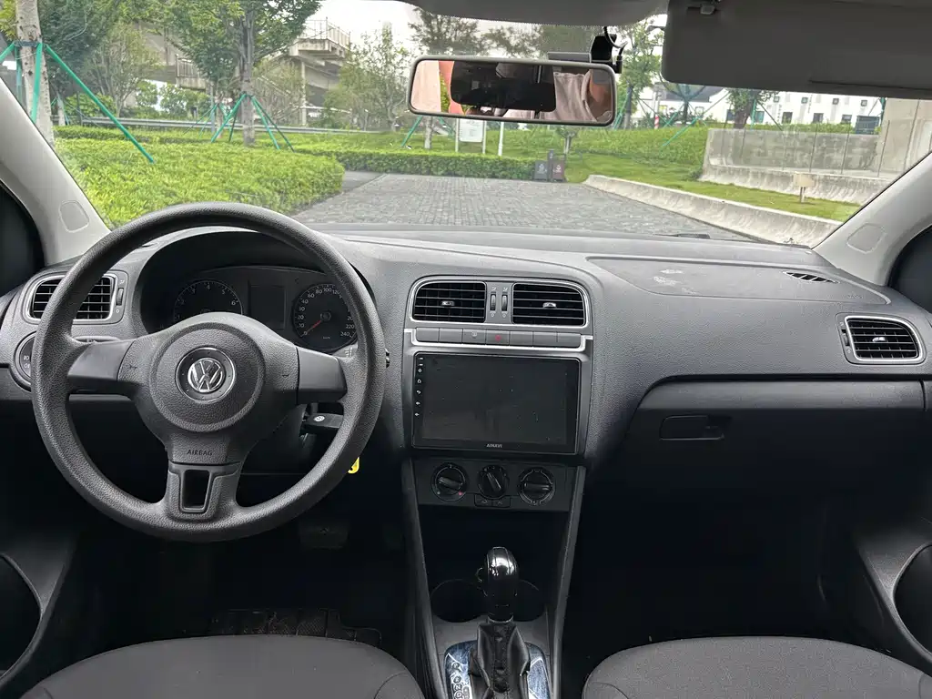 Polo 1.4 L Auto Comfort