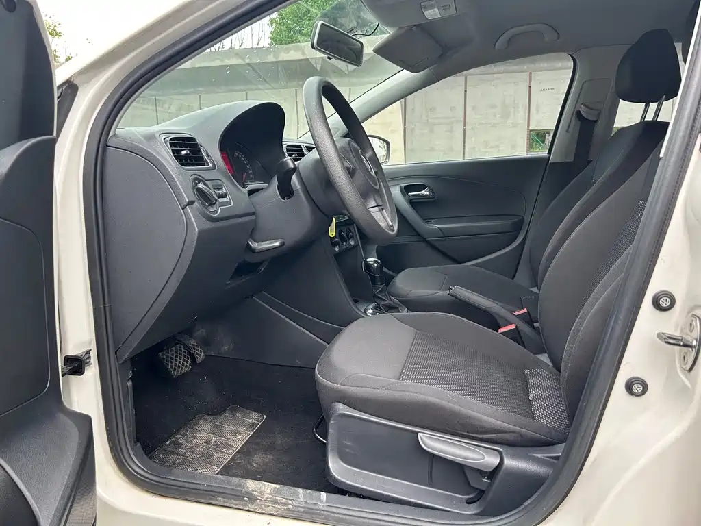 Polo 1.4 L Auto Comfort