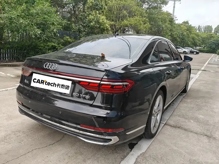 Audi A8 A8 L 50 TFSI quattro Select