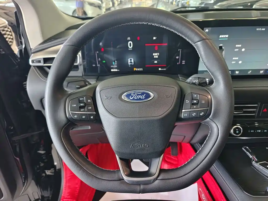 Edge PLUS EcoBoost 245 2 WD Platinum Sharp 5-seat