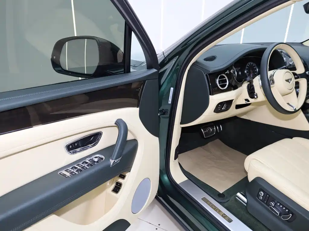 Bentayga 4.0 T V8