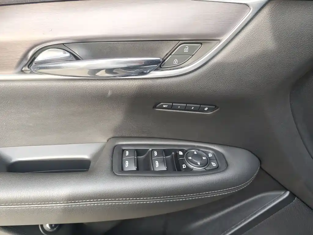 Cadillac XT6 28 T 7-seat 4 WD Style