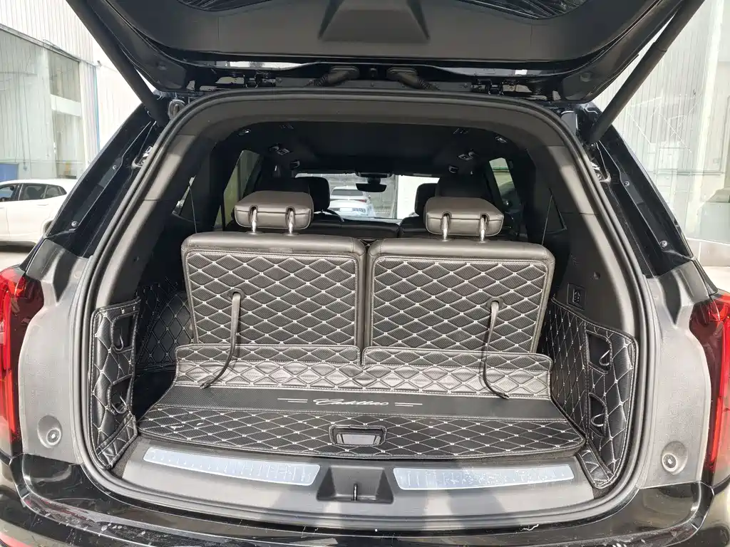 Cadillac XT6 28 T 7-seat 4 WD Style