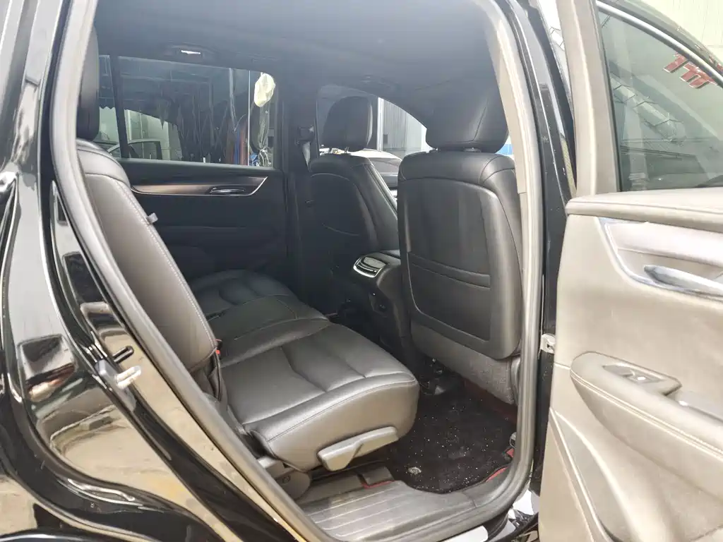 Cadillac XT6 28 T 7-seat 4 WD Style