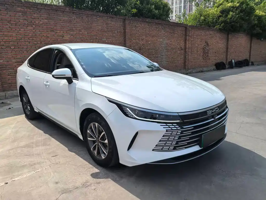 Destroyer 05 Glory DM-i 55 KM Luxury