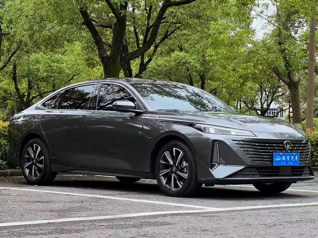 Eado 1.5 T GDI Auto Flagship