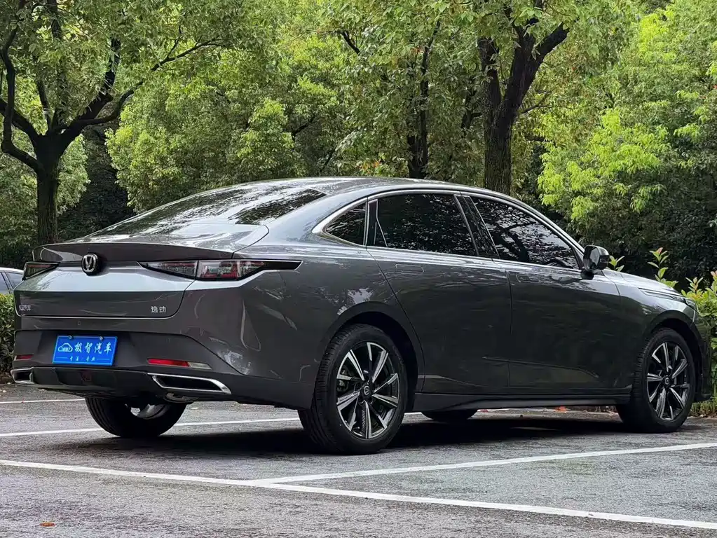 Eado 1.5 T GDI Auto Flagship