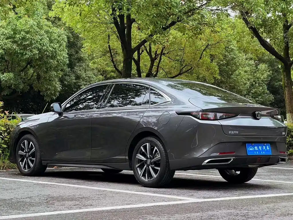 Eado 1.5 T GDI Auto Flagship