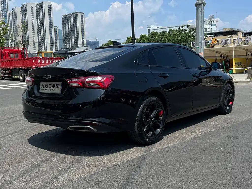 Malibu XL Redline 550 T Auto Sharp Connect 110 Anniversary