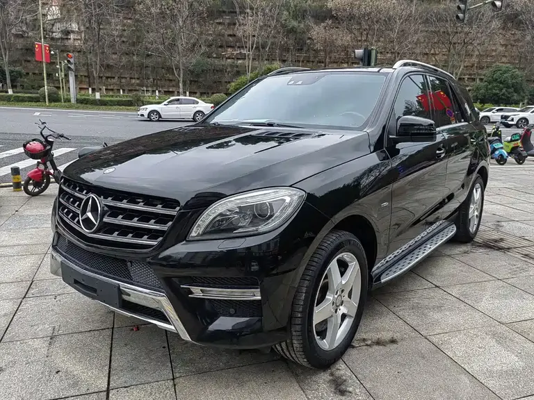 Mercedes-Benz M-Class ML 350 Luxury