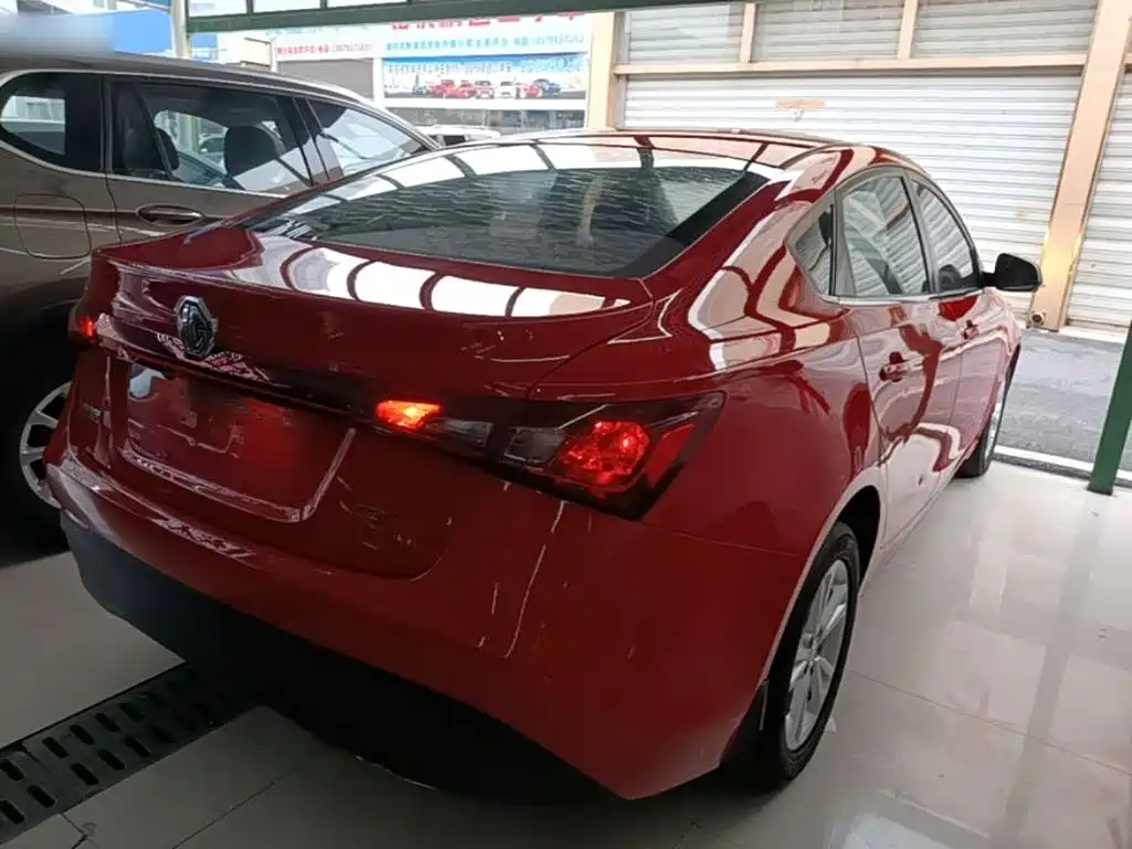 Ruixing 锐行 2015款 1.5 T 自动精英版