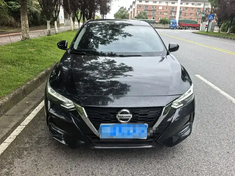 Nissan Sylphy 1.6 L XE CVT Comfort Enjoyment