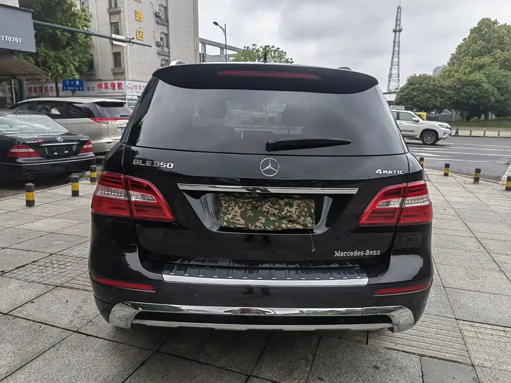 Mercedes-Benz M-Class ML 350 Luxury