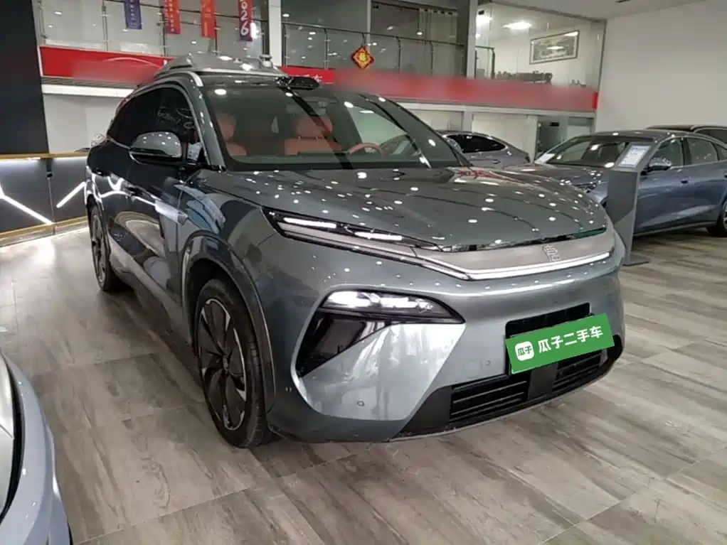 Tang L DM 175 KM Drone Player