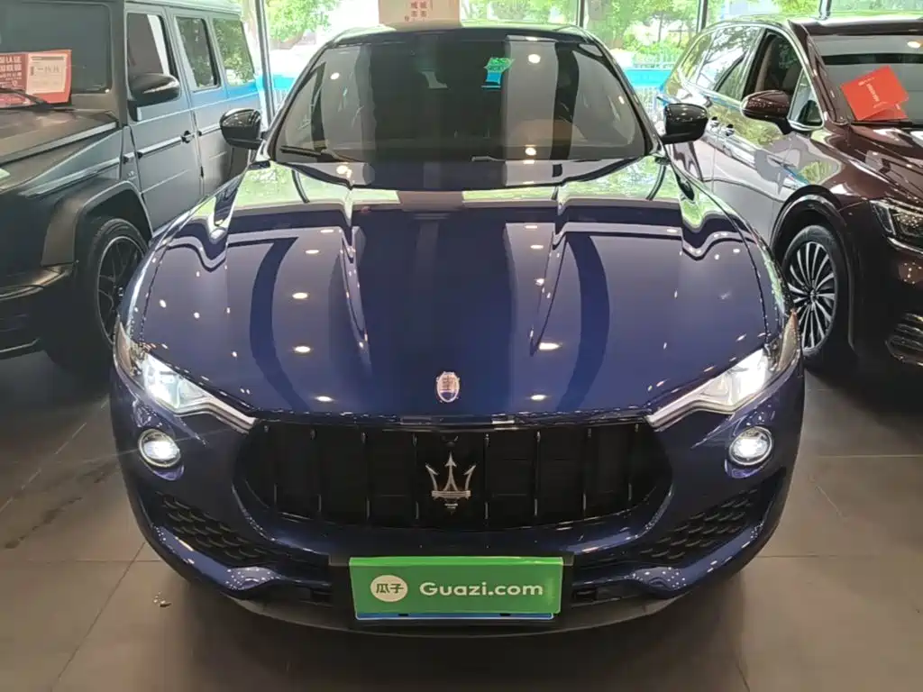 Levante 3.0 T Standard