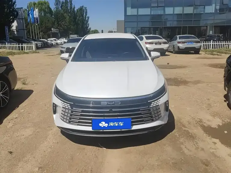 BYD Destroyer 05 驱逐舰05 2023款 冠军版 DM-i 120 KM 豪华型