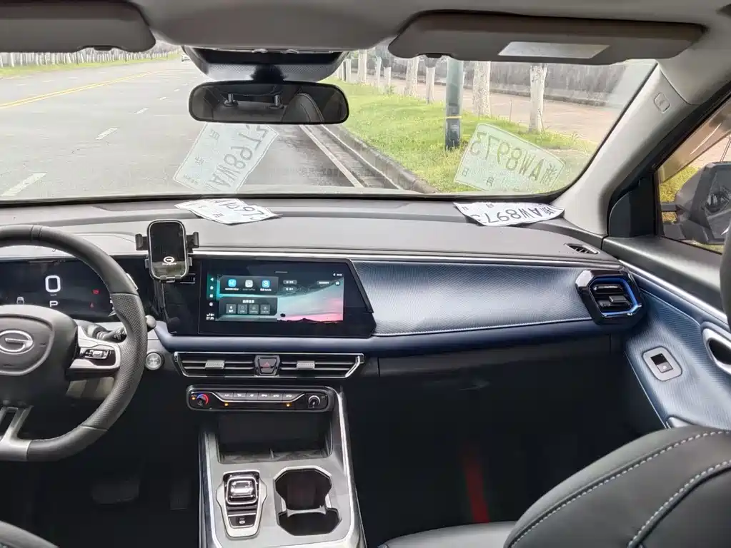 GAC Trumpchi GS3 Shadow Speed 270 T Power Take