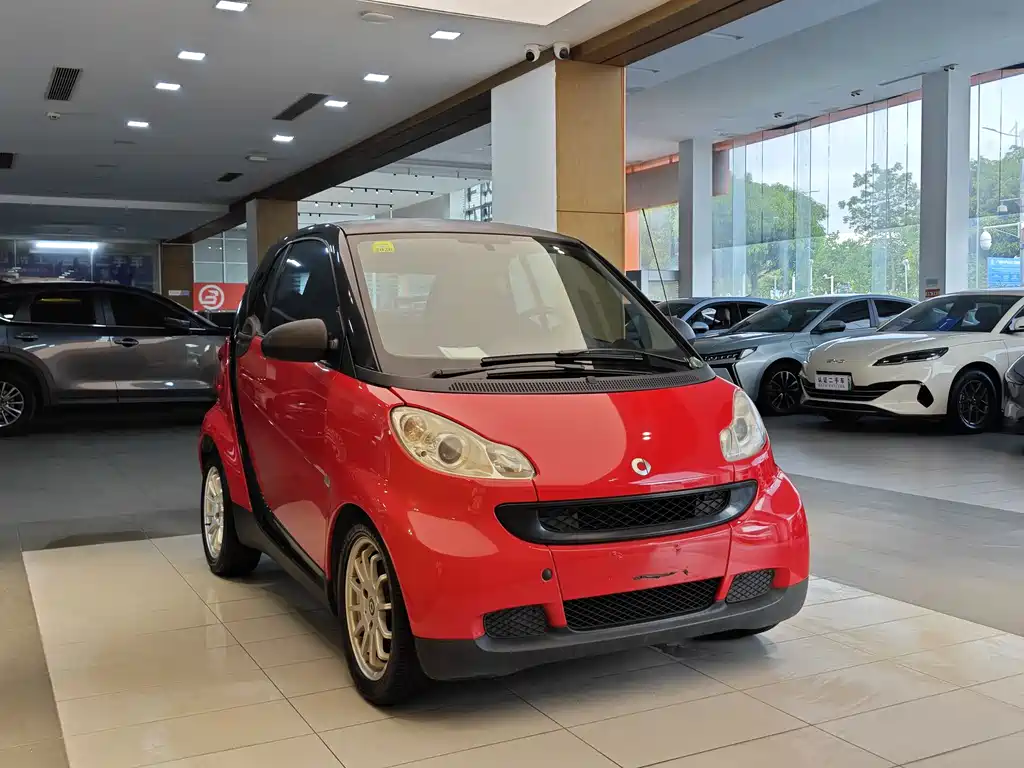 smart fortwo smart fortwo 2010款 1.0 硬顶 pure版