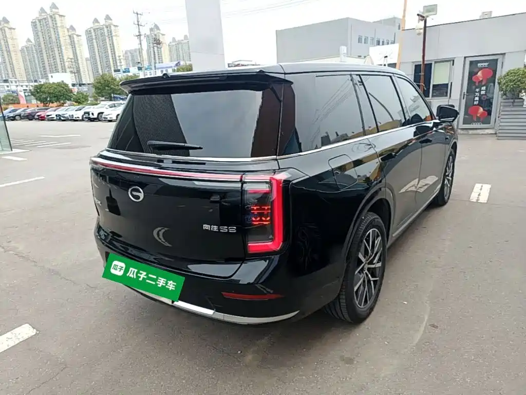 Trumpchi Xiangwang S9 Qiankun UItra 6-seat