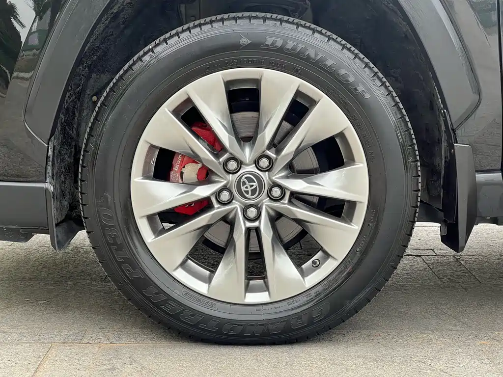 Wildlander 2.0 L CVT 4 WD Luxury PLUS