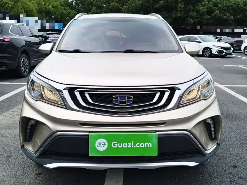 Vision X3 1.5 L Auto Distinguished