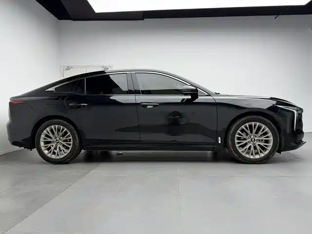 Besturn B70 3 rd Gen 1.5 T Auto Joy 70 Anniversary