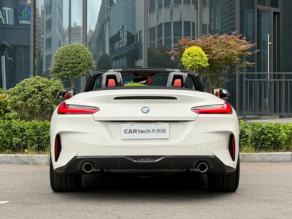 BMW Z4 sDrive 25 i M Sport Package