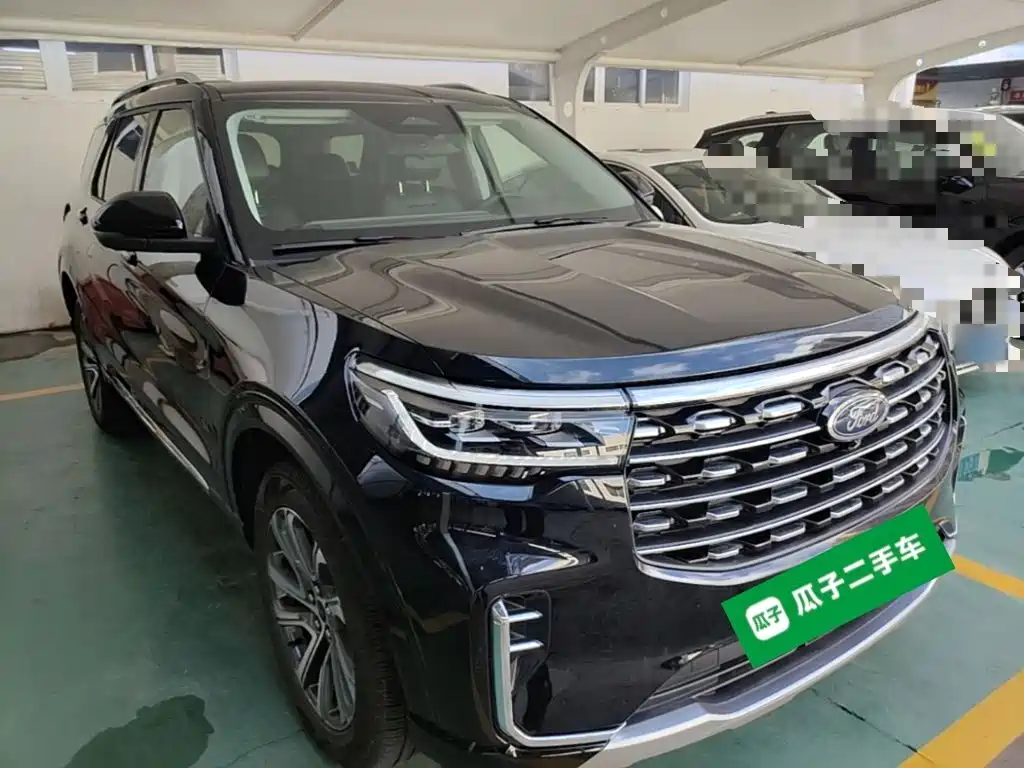 Explorer 2.3 T EcoBoost 4 WD Cross 5-seat