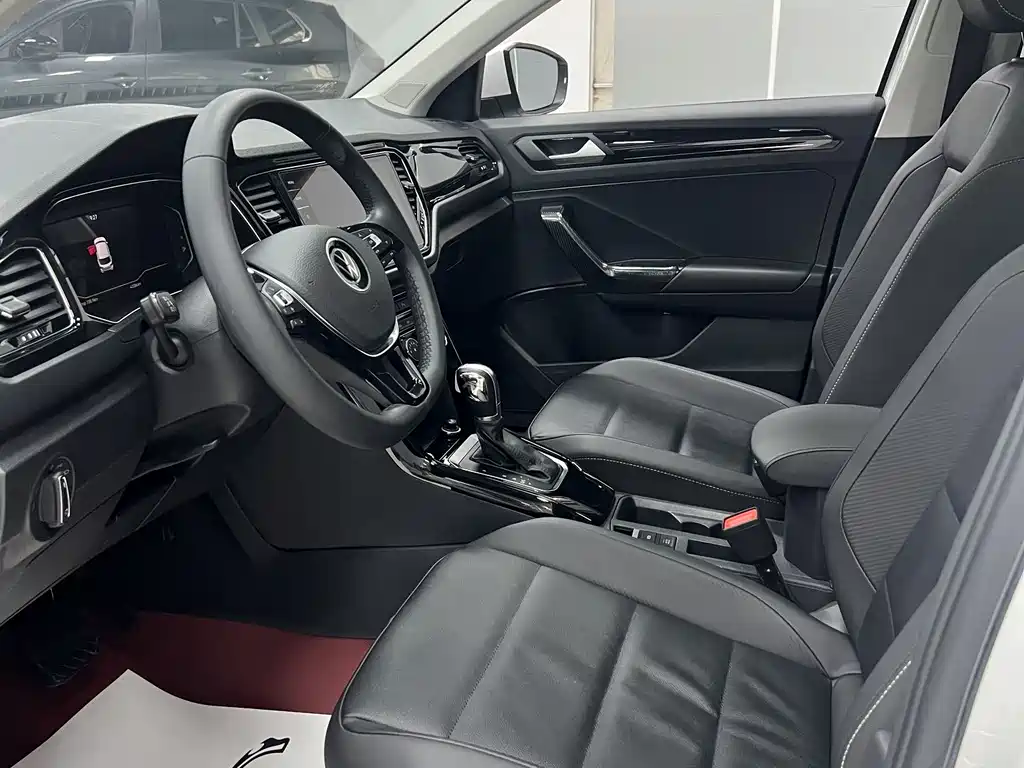 T-ROC 280 TSI DSG 2 WD Comfort Enjoyment PLUS
