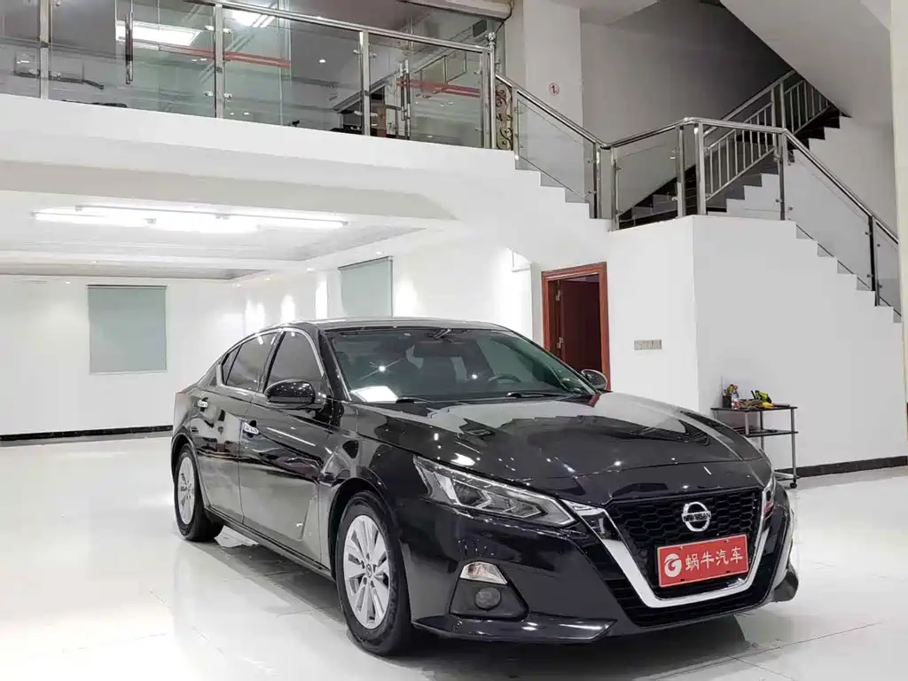 Teana 2.0 L XL Comfort