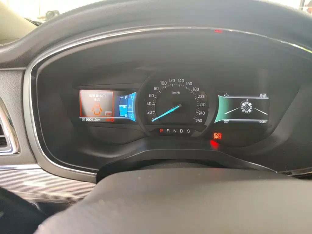 Taurus EcoBoost 245 Luxury