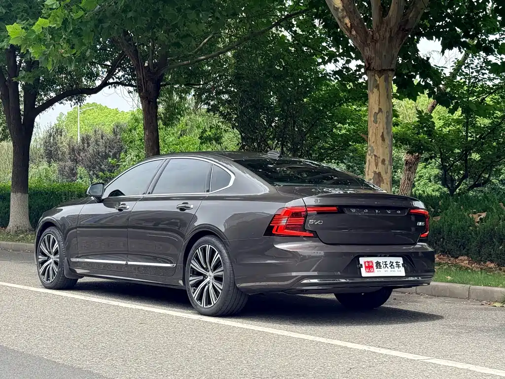 Volvo S90 B5 Smart Grace Luxury