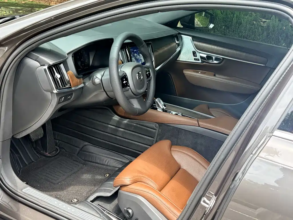 Volvo S90 B5 Smart Grace Luxury