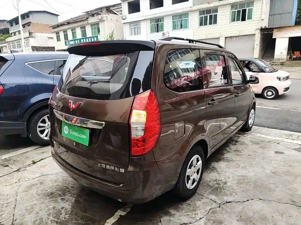 Wuling Hongguang 1.5 L S Basic CN-IV